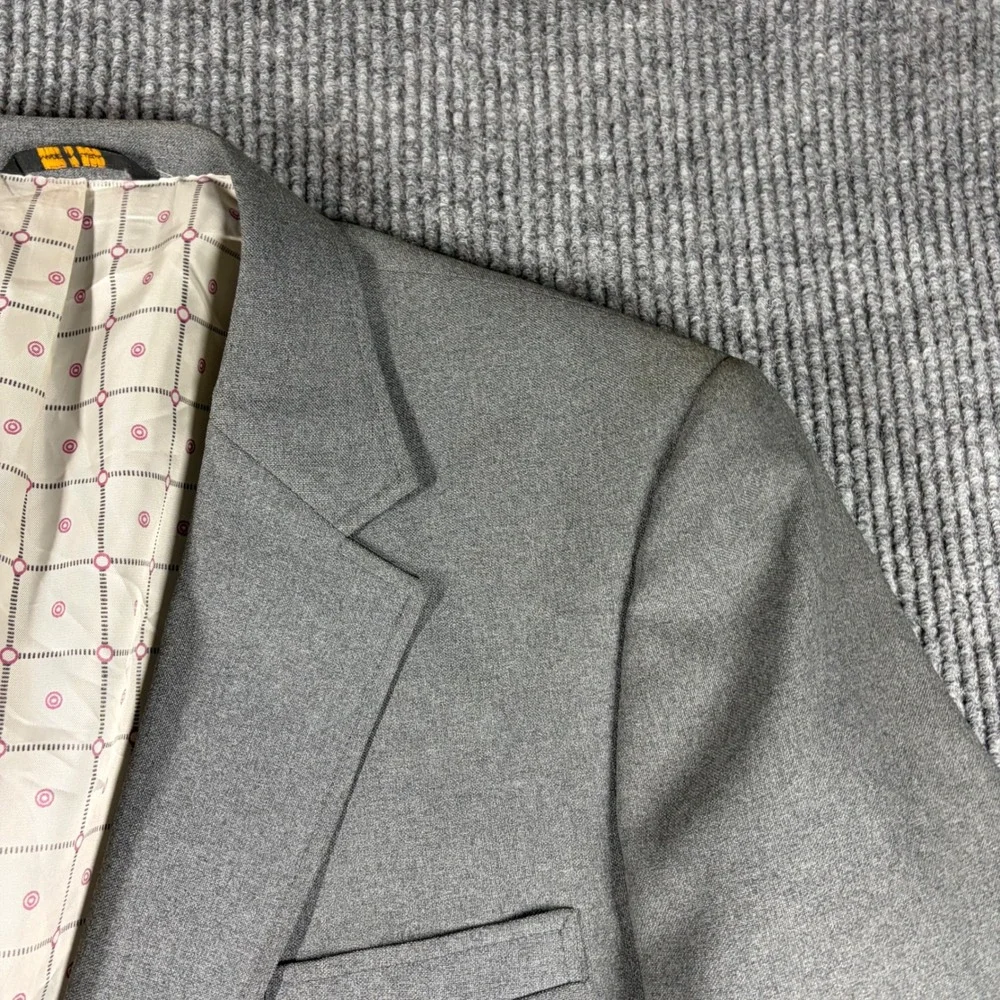 Vintage Perma-Prest Blazer Mens 48B Classic Collection Gray Jacket Made in USA